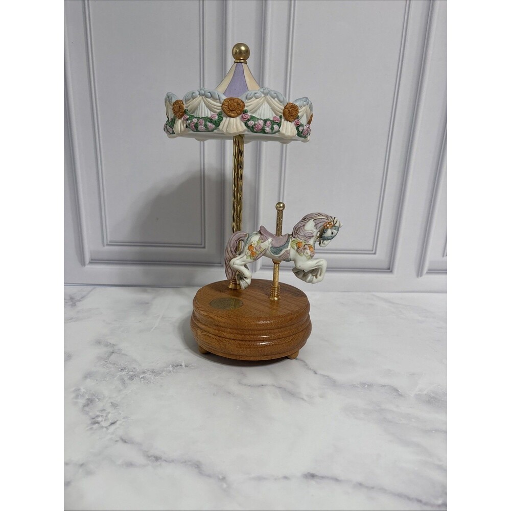 Vintage Porcelain Carousel Willitts Designs Group II Horse Music Box